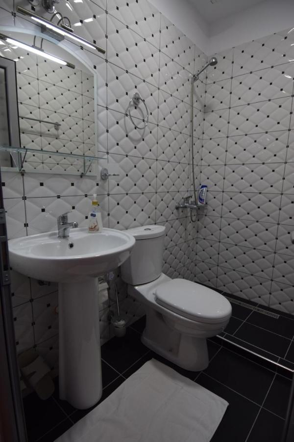 Hotel Brahimi Gjirokastër Extérieur photo