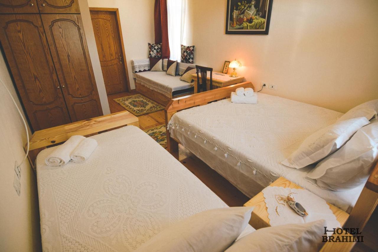 Hotel Brahimi Gjirokastër Extérieur photo