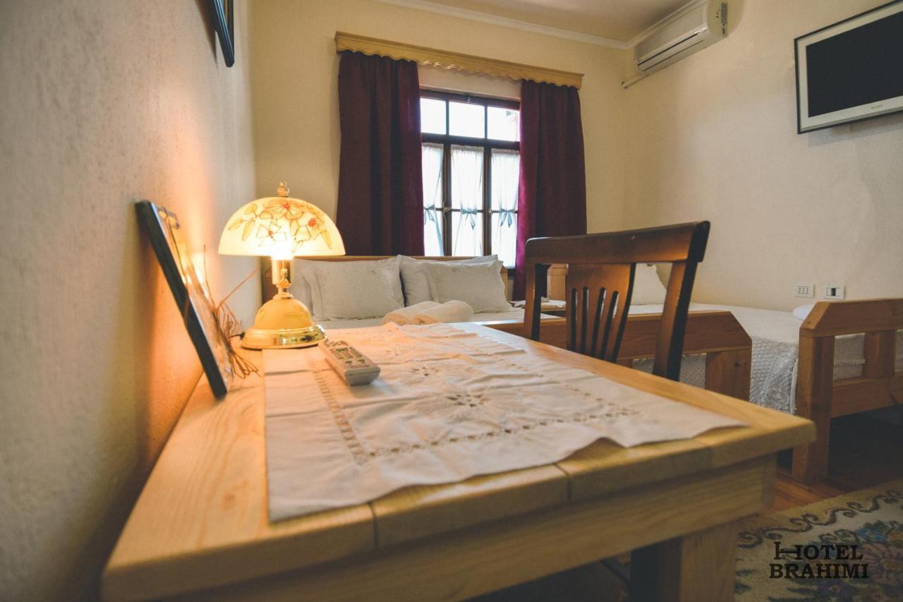 Hotel Brahimi Gjirokastër Extérieur photo