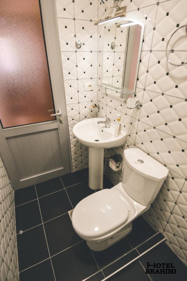 Hotel Brahimi Gjirokastër Extérieur photo